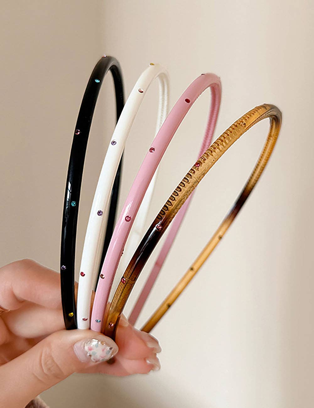 Elegant Rhinestone Skinny Head Band with Teeth MK2PPM6W6HBD164