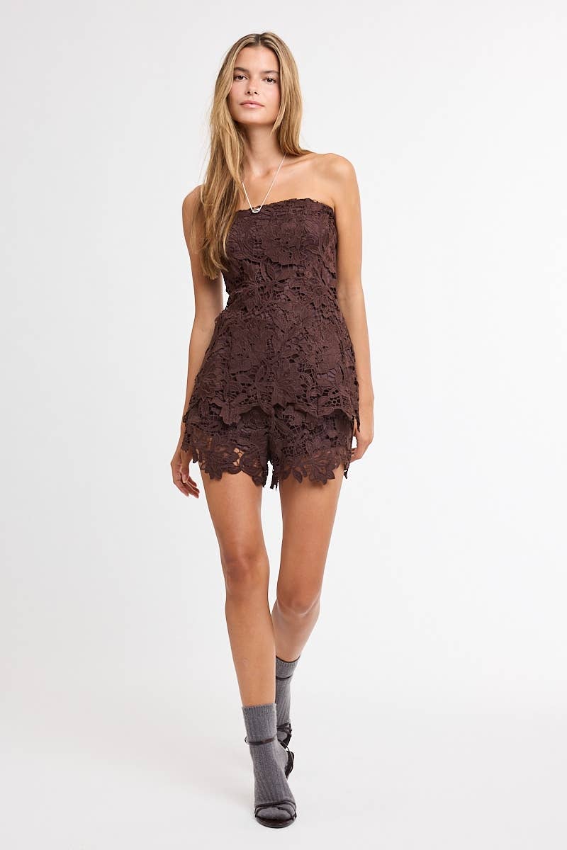FLORAL EMBROIDERED CURVY WAIST TUBE TOP & SHORTS