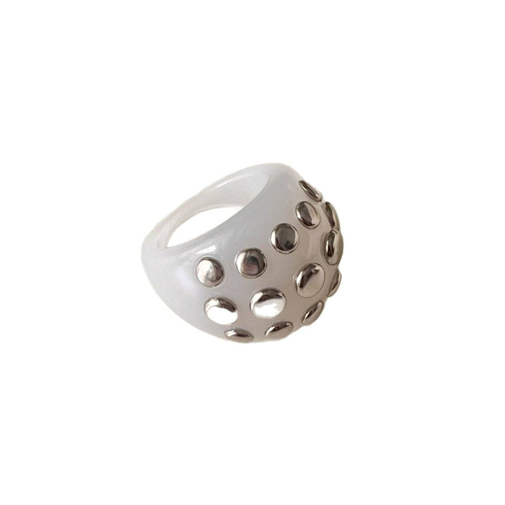 Vintage Chunky Sliver Rivet Resin Ring MK2PM6W6JRG38