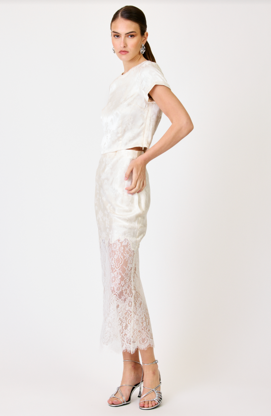 AMELIE CREAM SKIRT