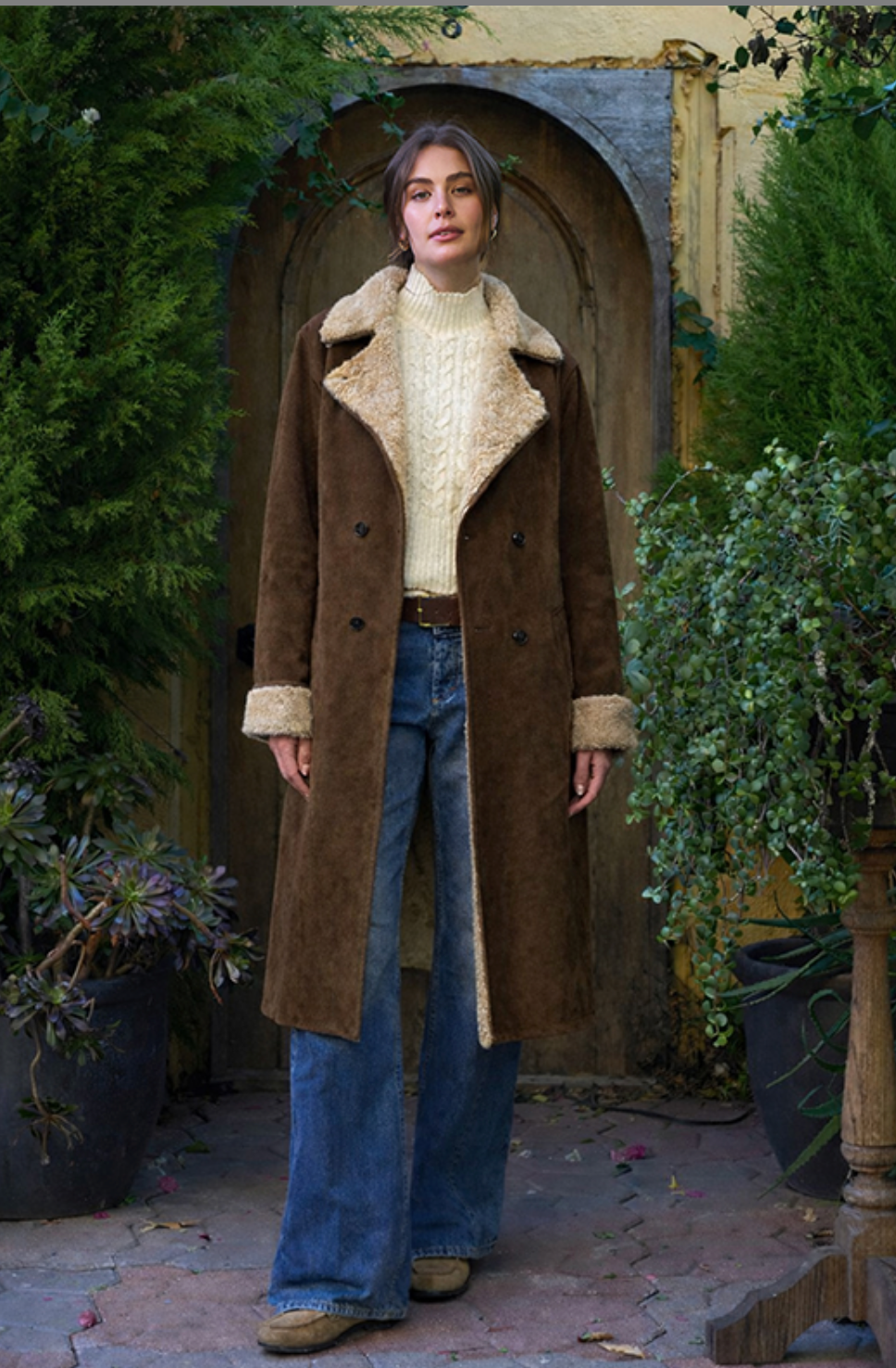 DOUBLE BREASTED FAUX FUR