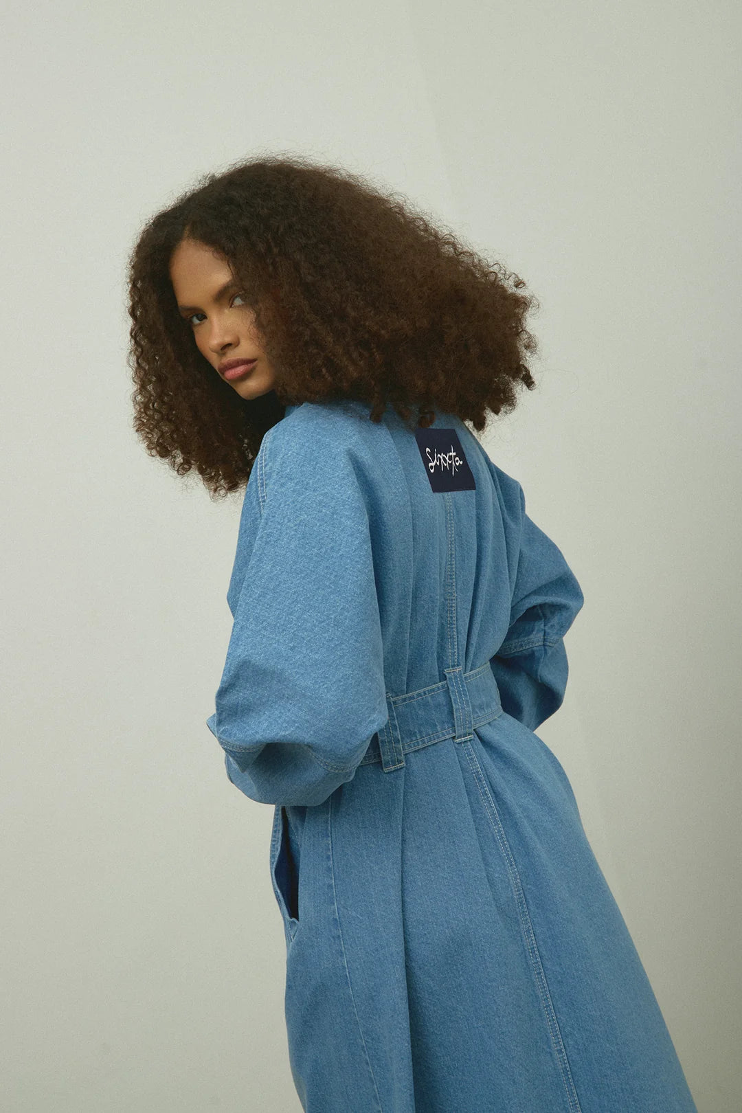 MEDIUM BLUE COAT