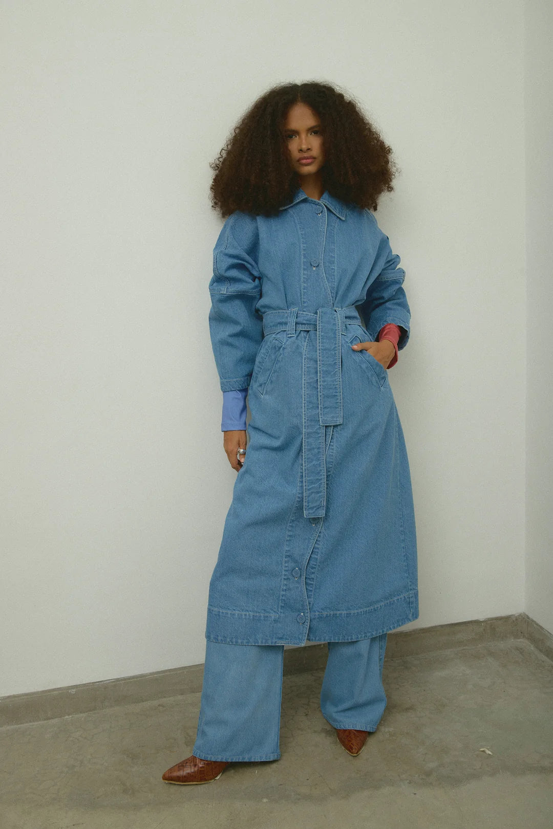 MEDIUM BLUE COAT