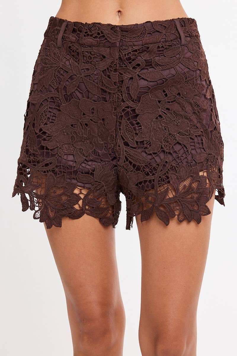 FLORAL EMBROIDERED CURVY WAIST TUBE TOP & SHORTS