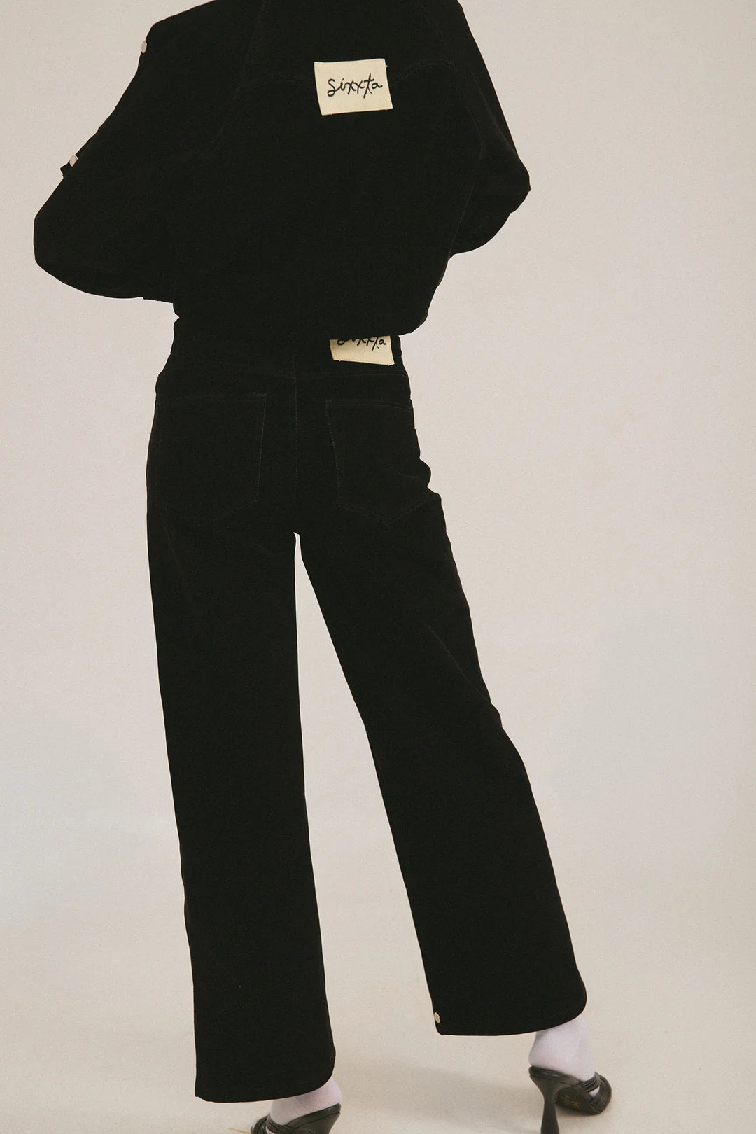 BLACK CHILI JEAN