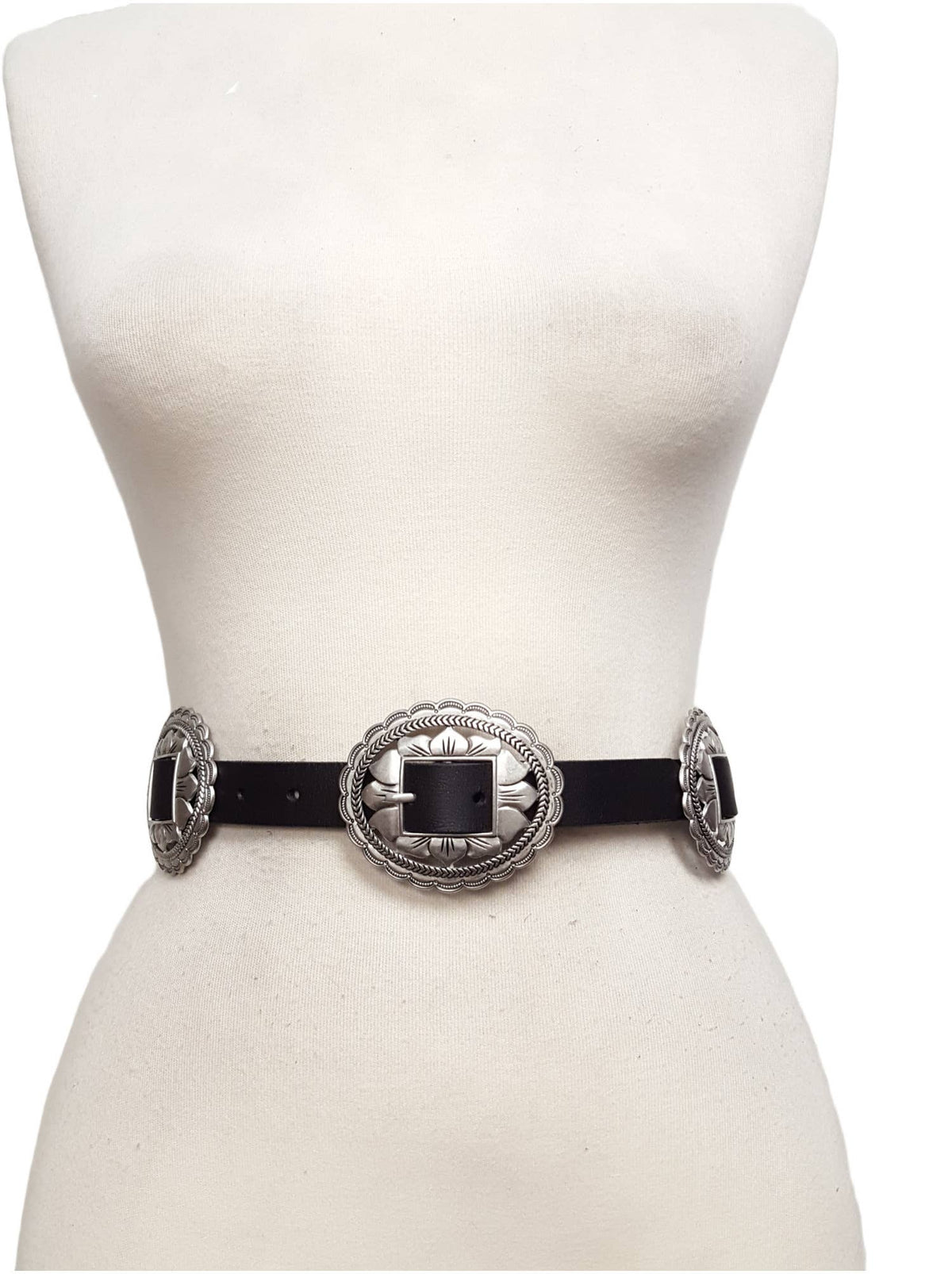 Genuine Leather w. Western Oval Floral Concho Belt