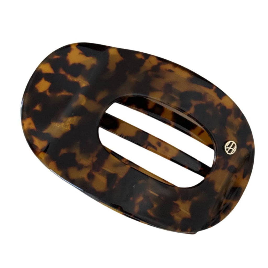 Simple Oval-Shaped Flat Medium Hair Claw MK2PPM6W6HCP538