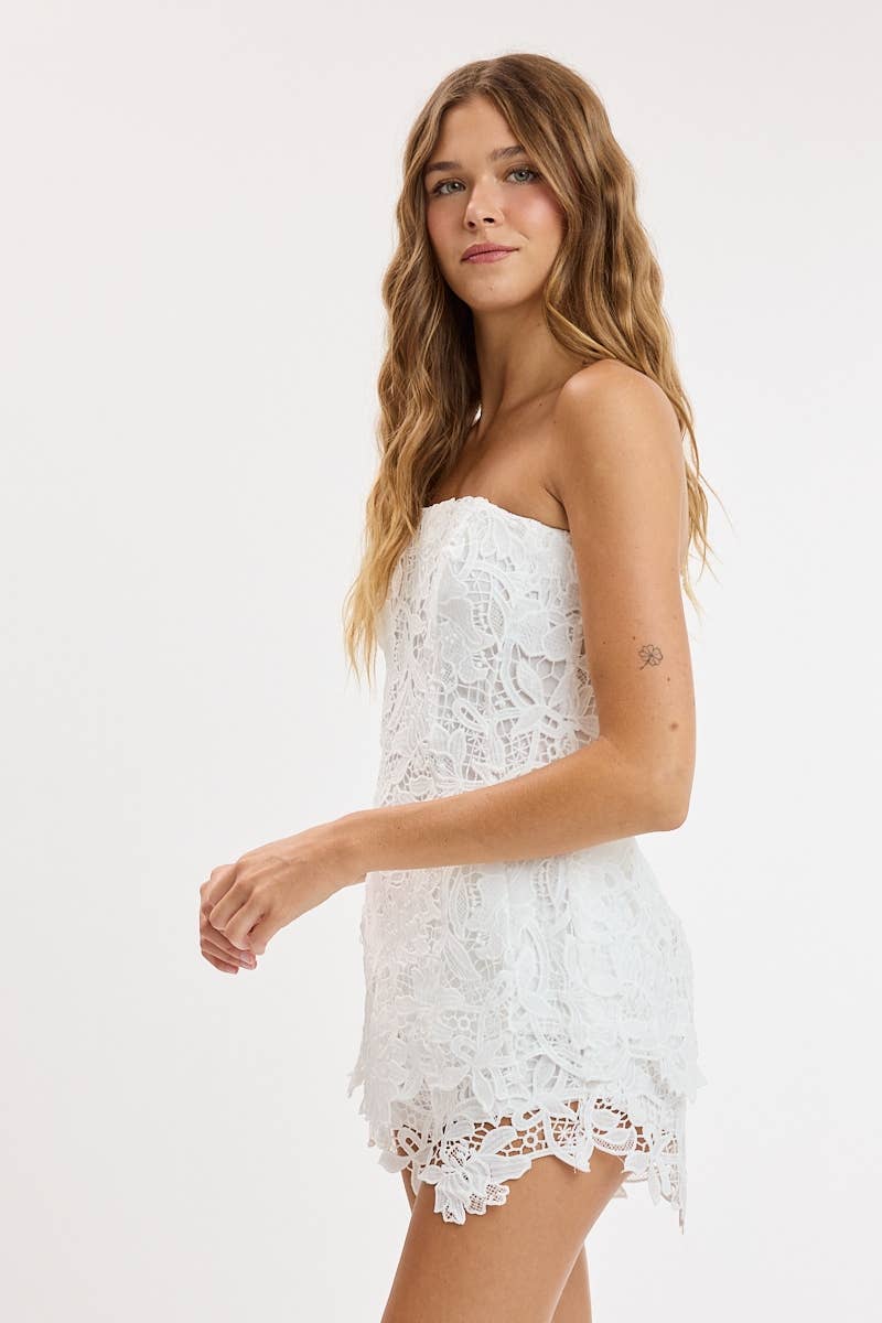 FLORAL EMBROIDERED CURVY WAIST TUBE TOP & SHORTS
