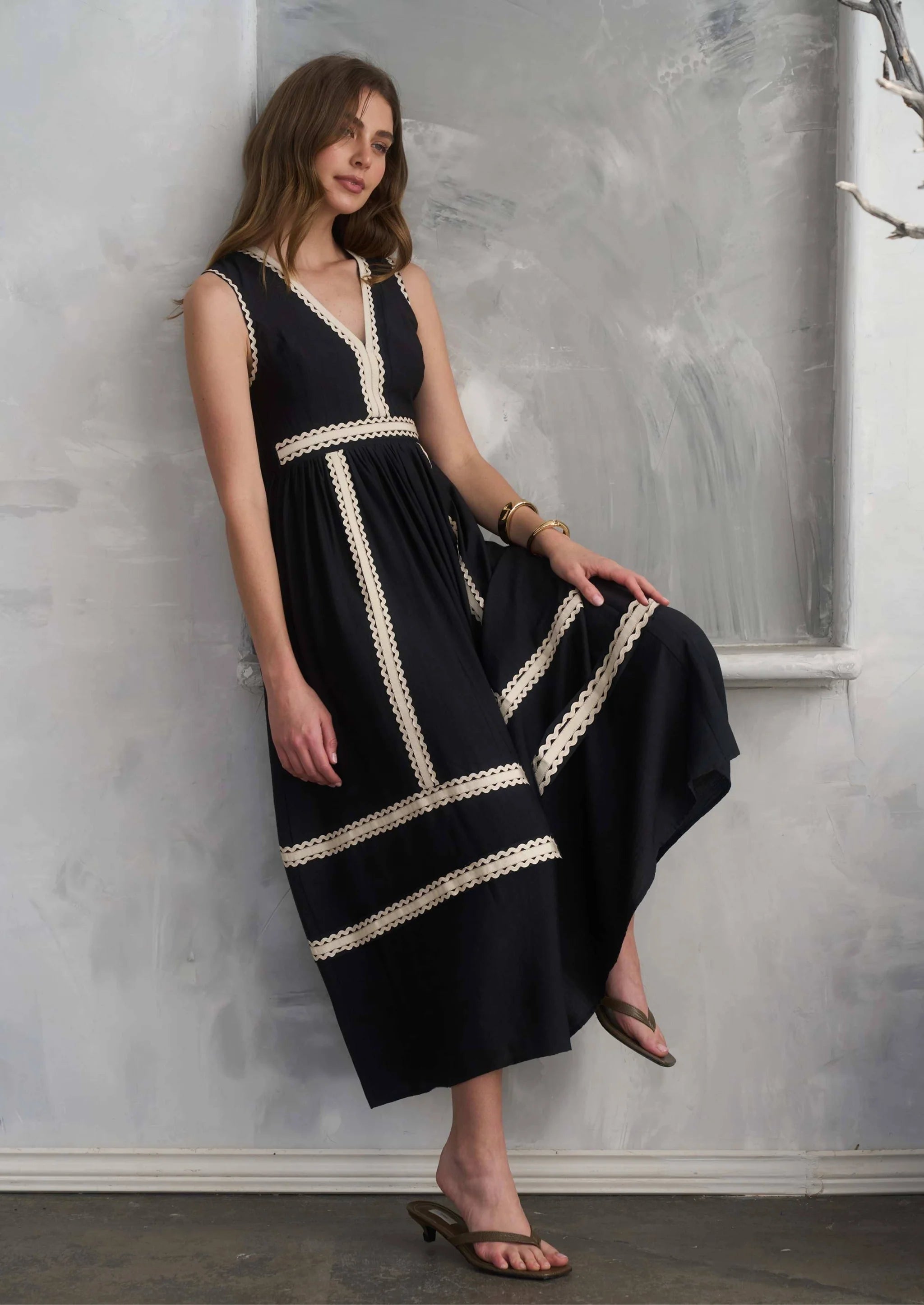 V-NECK MIDI