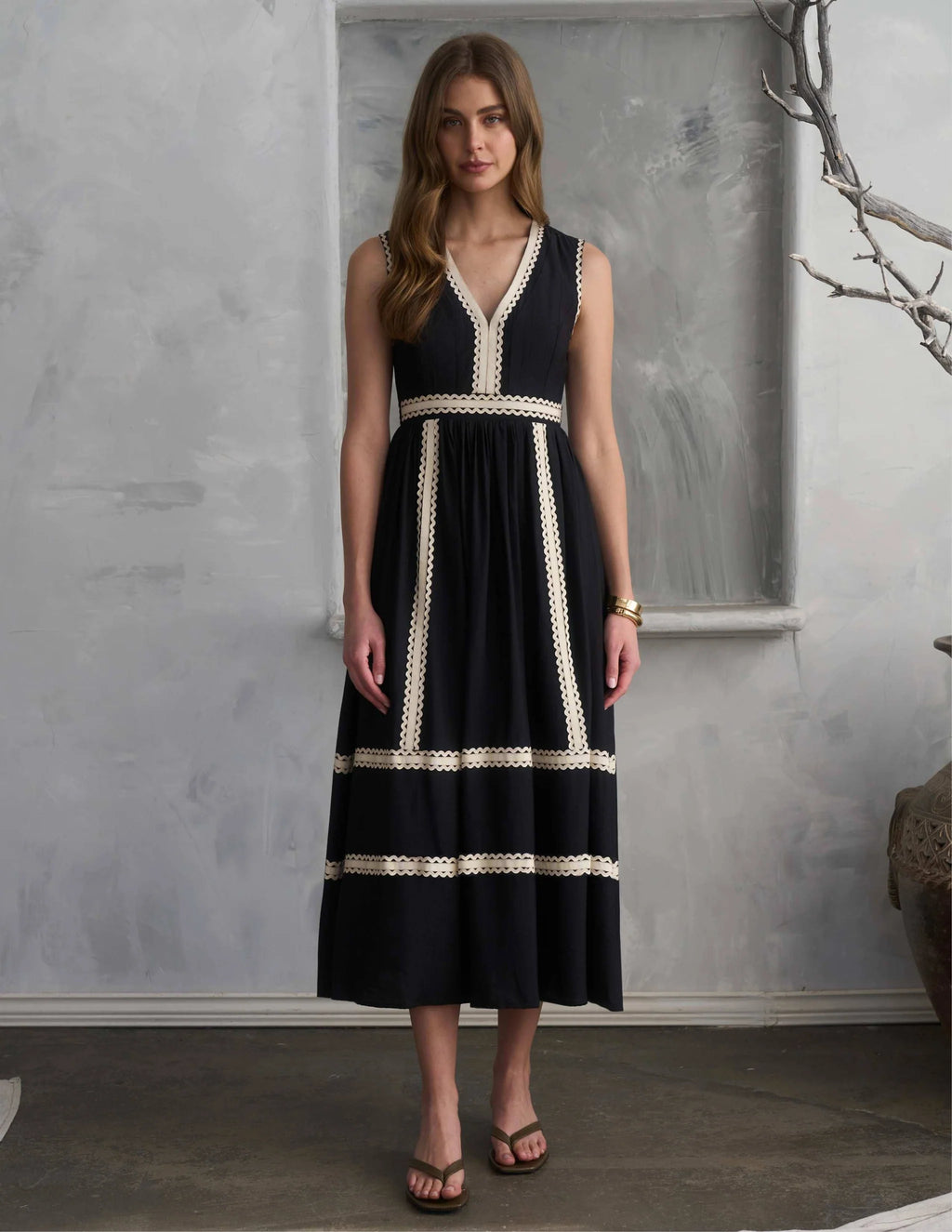 V-NECK MIDI